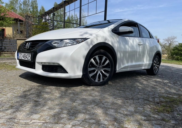 Honda Civic cena 39900 przebieg: 234000, rok produkcji 2015 z Tczew małe 704